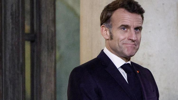 L&rsquo;horreur constitutionnelle : Macron prépare l&rsquo;effondrement de la démocratie avant 2027