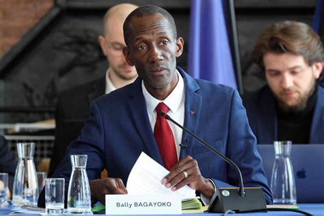 Le Paradoxe des Élus : Bally Bagayoko et l&rsquo;Abus des Mandats Politiques
